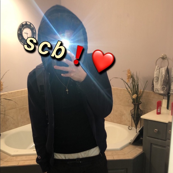 Meet your Posher, Nehemiah - Picture 1 of 1